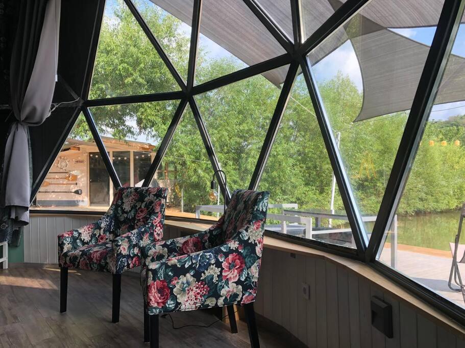 Domeglamping At Fishinglake Sagvar Exterior photo
