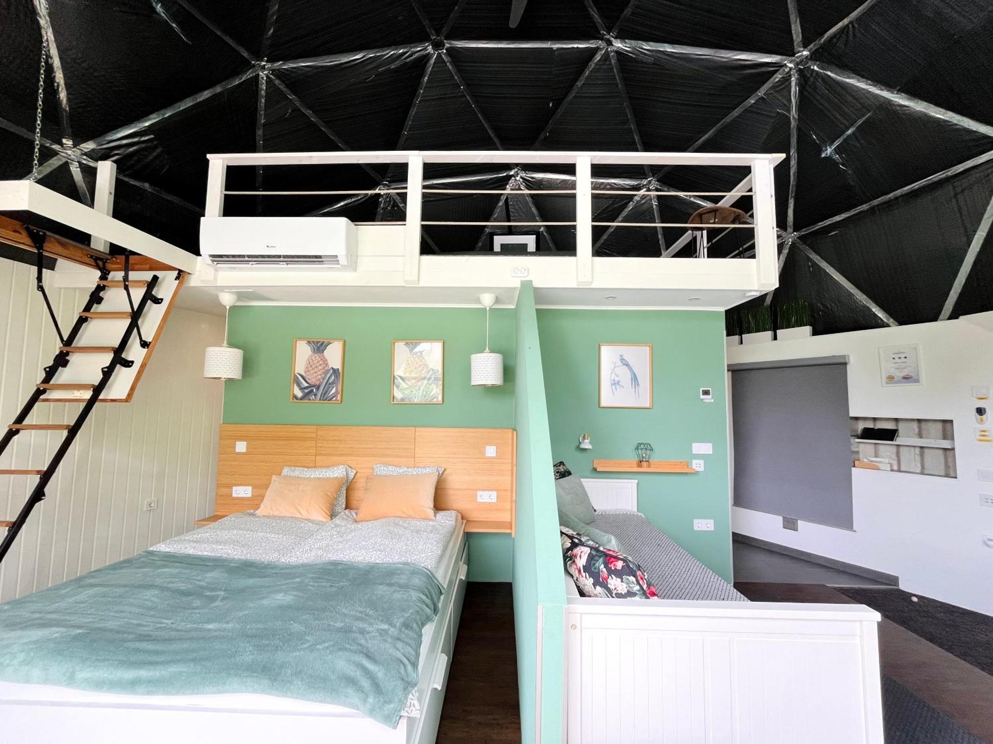 Domeglamping At Fishinglake Sagvar Exterior photo